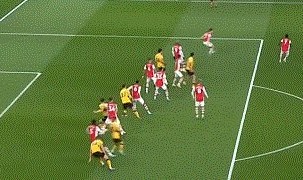 【英超】黄喜灿拔头筹 阿森纳补时绝杀2比1逆转狼队